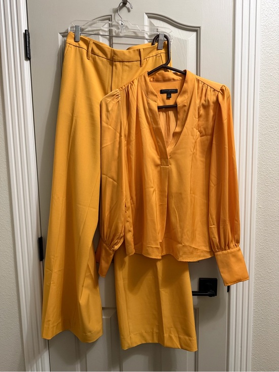 Banana Republic Pants - Banana Republic Women's Mustard Wide-Leg Pants & Blouse Set 4 Small